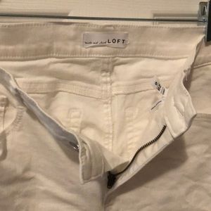 Ann Taylor Loft size 6 white jeans